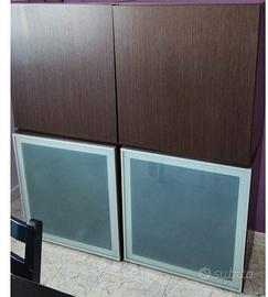 4 cubi da parete modulari con sportelli (legno e v