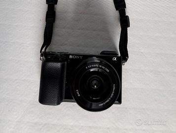 Sony α6100+16-50 OSS+55-210 OSS 3.652 scatti - kit