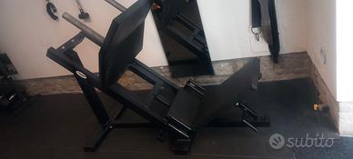 Leg press compatta