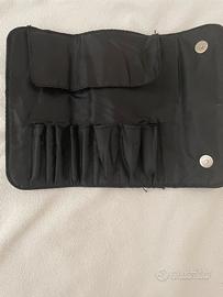 Astuccio porta pennelli make up