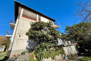 4 LOCALI A SANT'OLCESE