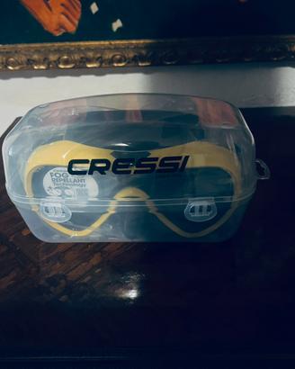 Cressi A1 - Maschera subacquea con lenti anti-fog.