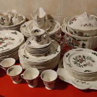 Servizio piatti 12 persone Wedgwood Mandarin