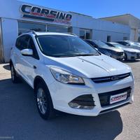 FORD Kuga 2.0 TDCI 140 CV 4WD Pow. Titanium