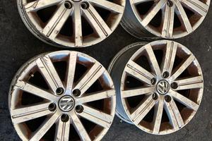 CERCHI IN LEGA VOLKSWAGEN GOLF 6 R15 ANNO:2010