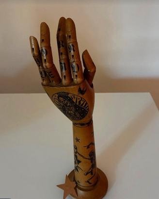 Manichino artistico in legno