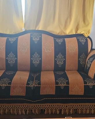  2 divani di due e tre posti