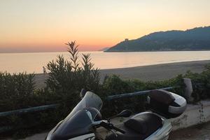 Piaggio X10 500cc.