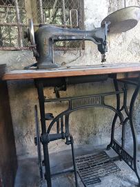 macchina da cucina antica Singer