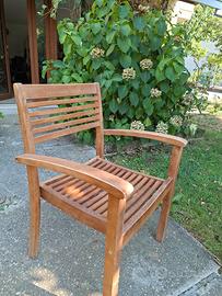 sedia in legno da giardino
