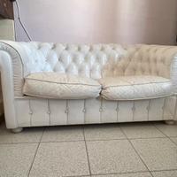 Divano classico Chesterfield