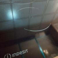 piano ad induzione Indesit