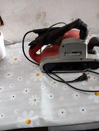 Levigatrice a nastro stayer