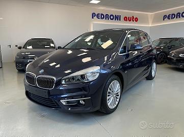 BMW 216 d Active Tourer Luxury 116 CV 6M Neopatent