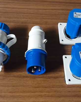 Prese e spine industriale 16A 230V