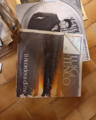 Dischi 45giri e 33giri in vinile