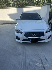 auto infiniti q50s ( leggere bene annuncio)