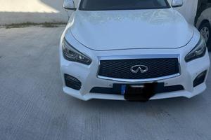 auto infiniti q50s ( leggere bene annuncio)