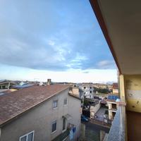 Trilocale ultimo piano, ascensore e posto auto