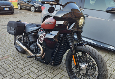 Harley Davidson Softail Street Bob Club Style