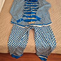 copricostume camicia e pantaloni