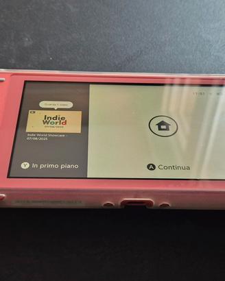 Nintendo Switch Lite con accessori