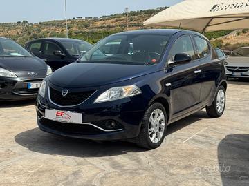 Lancia Ypsilon 1.3 MJT 16V 95 CV 5 porte S&S Silve