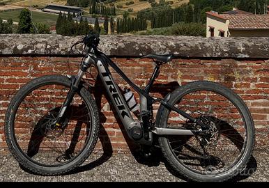Bici E-mtb Trek Powerfly FS 4 full sospension