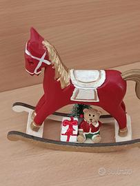 cavalluccio a dondolo 