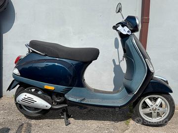 Piaggio Vespa 50 LX