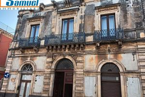 Riposto centro storico palazzo nobiliare (ct)