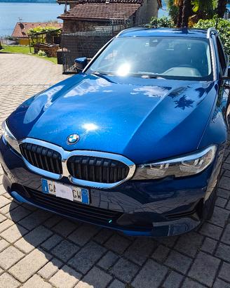 BMW 318D G21 MSPORT PERF