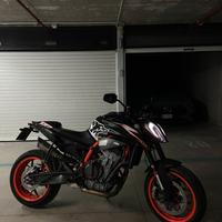 Ktm duke 890R