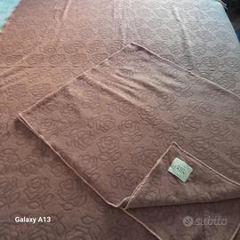 coppia di plaid da divano