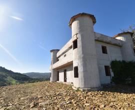 CASA INDIPENDENTE A LAUREANA CILENTO