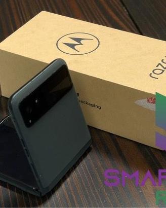 MOTOROLA RAZR 40 256GB GREEN