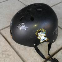 casco per bike ,scateboard ,pattini.ecc