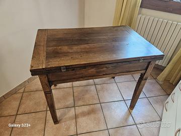 Tavolo antico