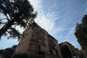 Appartamento di 90 m² con 3 locali e box auto a Ro