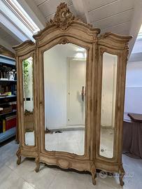 Elegante armadio ‘800 stile luigi XV restaurato