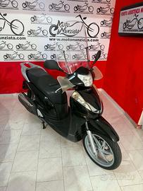 Honda SH 300 ABS