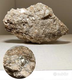 Minerale muscovite cristalli matrice collezione