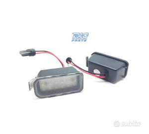 LUCI TARGA A LED PER FORD KUGA 08-15