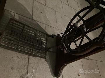 Mobiletto singer originale