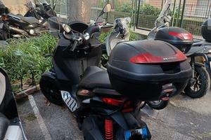 Scooter Piaggio MP3 Sport