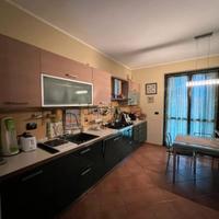 Attico su 2 livelli Chivasso centro con box auto