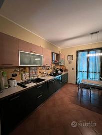 Attico su 2 livelli Chivasso centro con box auto