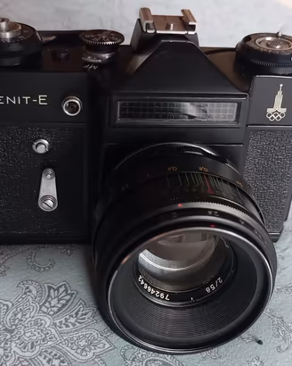 Fotocamera a pellicola Zenit-E Edizione Olimpiadi 