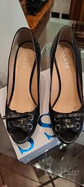 scarpe Guess