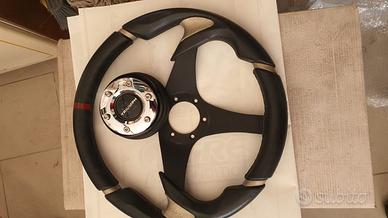Volante sportivo Triumph